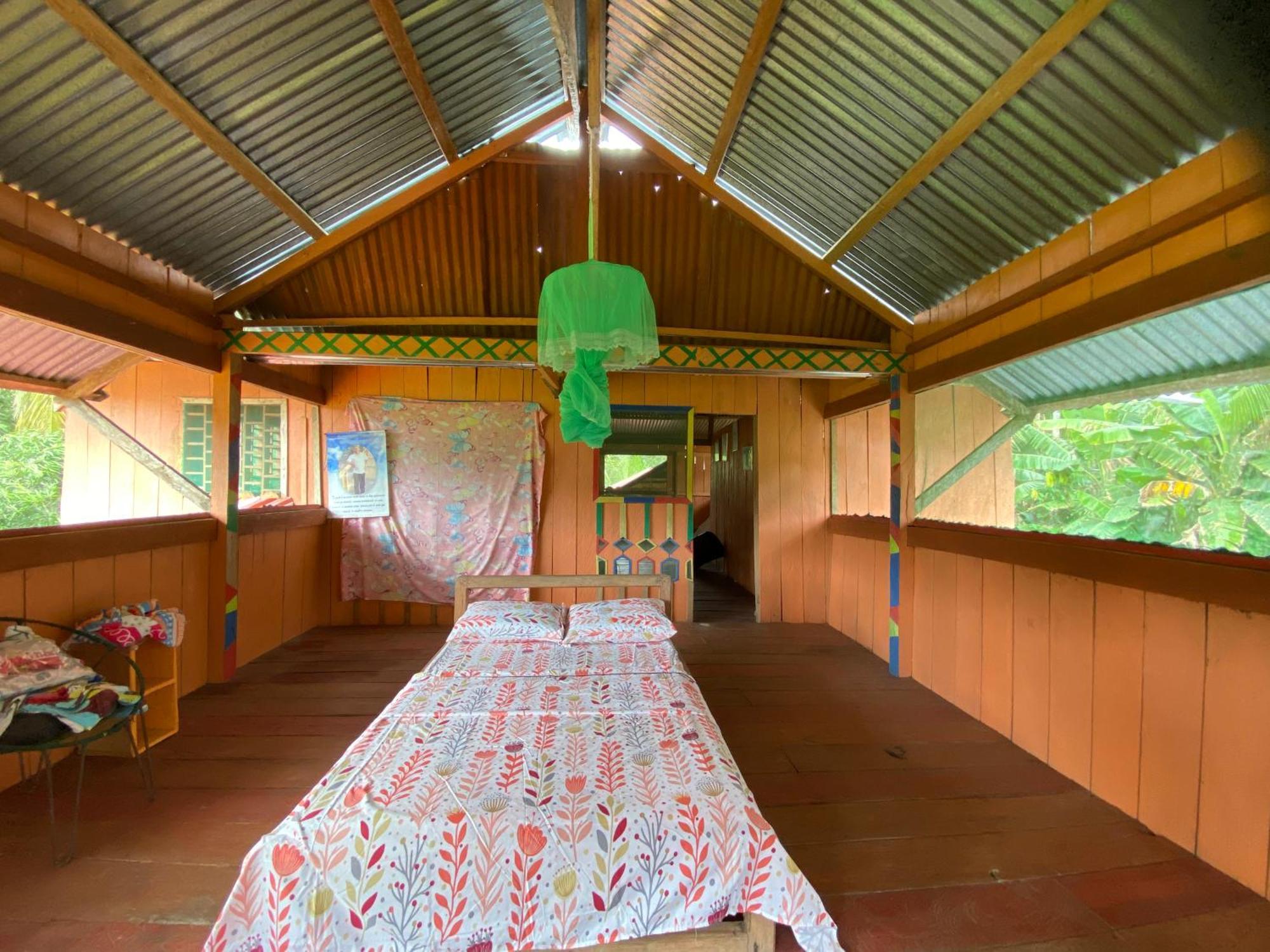 Hostal Buho Amazonas Tours 레티시아 외부 사진